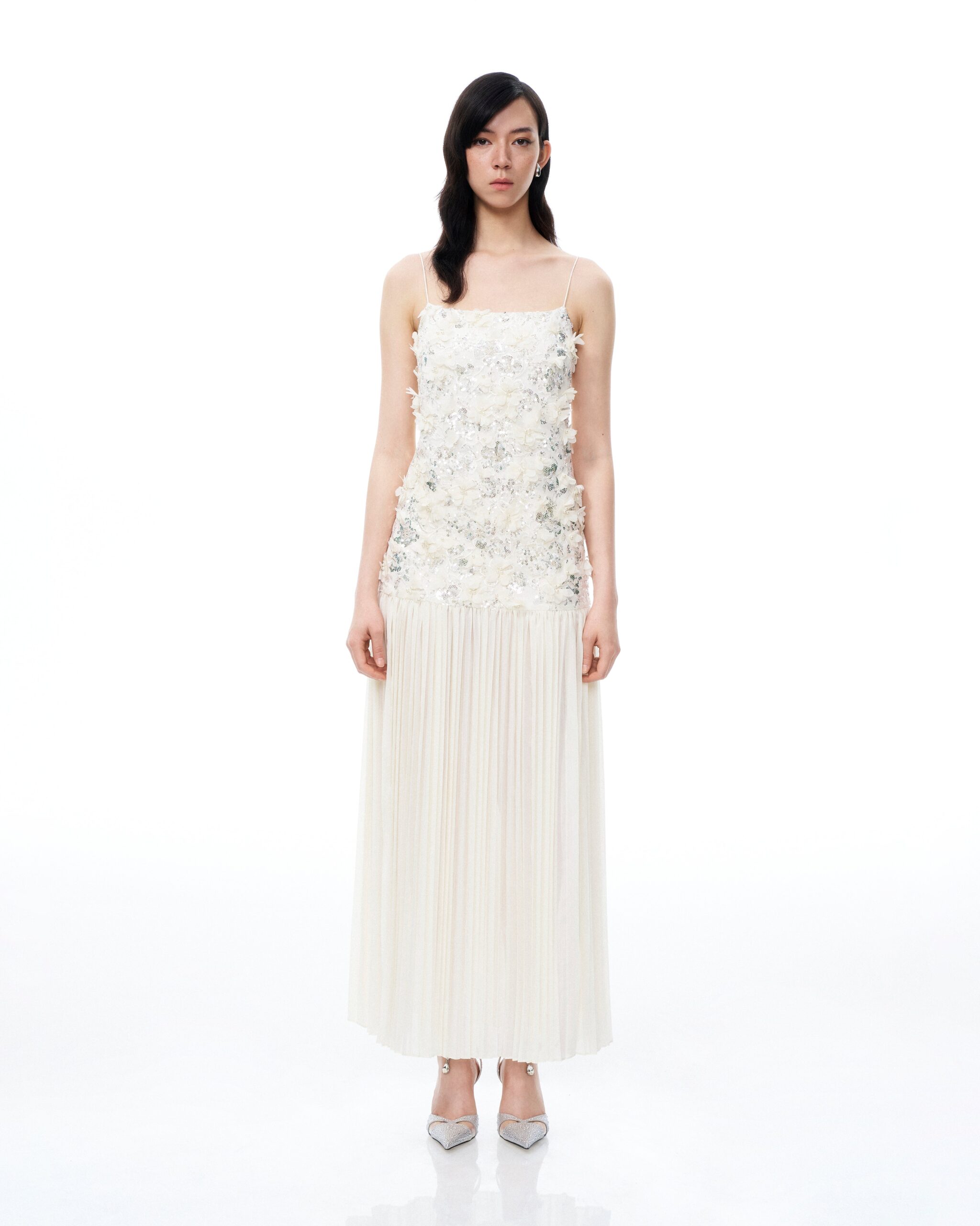 250329JWPEI0311 Galadriel 3D Floral Sequin Maxi Dress - White - Image 1