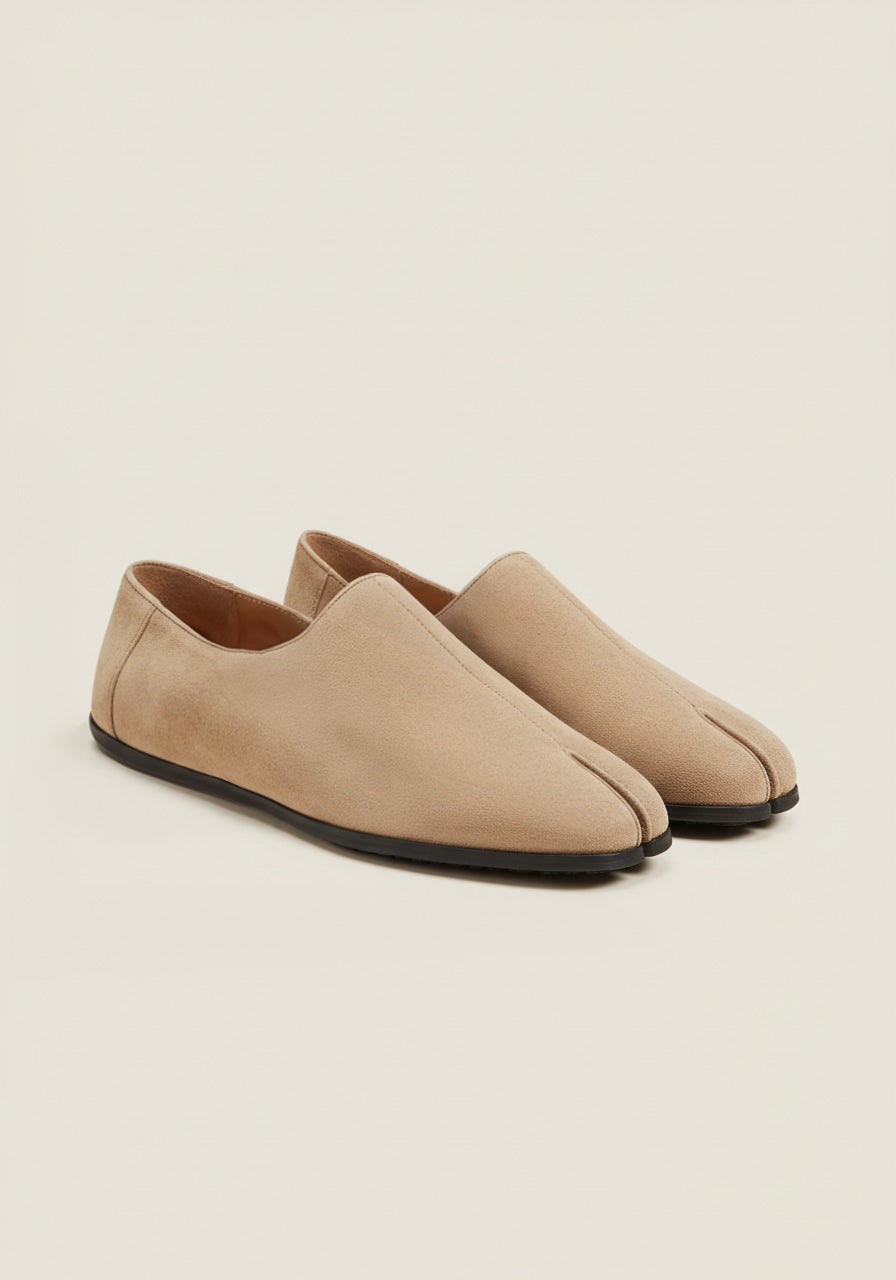 unnamed_4964889a-b401-41a8-9823-74d3dc6f3e25 Nina Split-Toe Flats – Neutral - Image 1