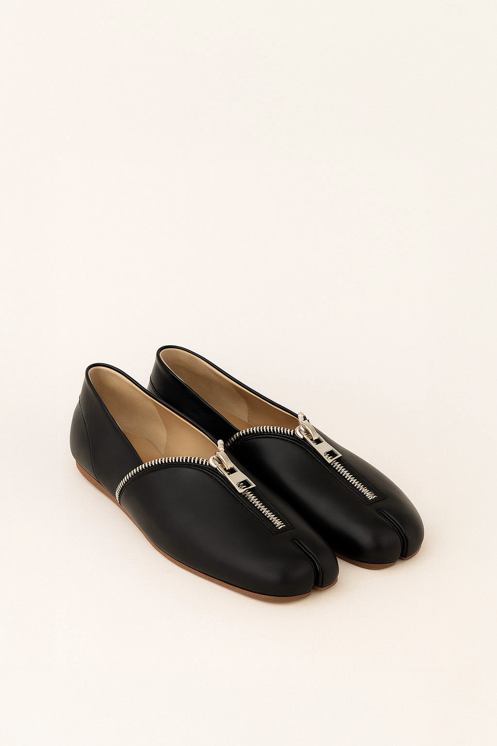unnamed_c7a63de6-0e52-4248-8f7e-baf89f8570bc Layla Zipper Flats – Black - Image 1